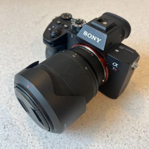 Sony A7RIII