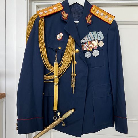 General Paradeuniform