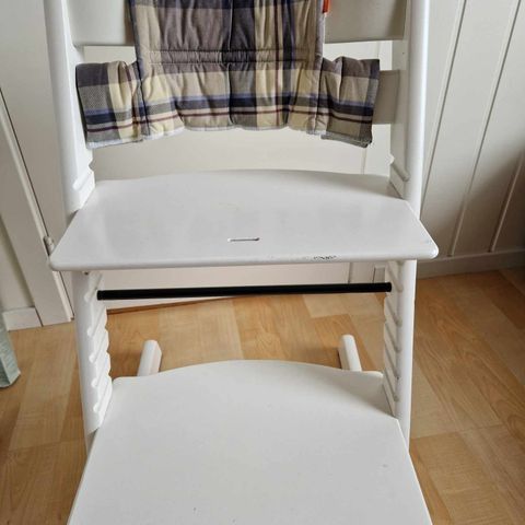 Hvit Stokke triptrap stol