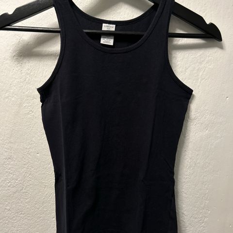 Singlet str. 145/152