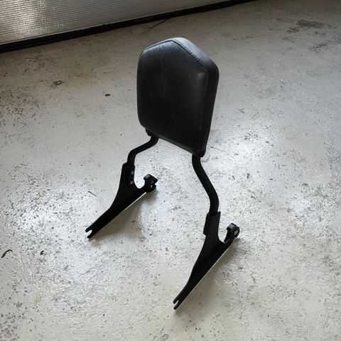 Sissy bar detachable compatible with Harley Davidson Softail Low Rider