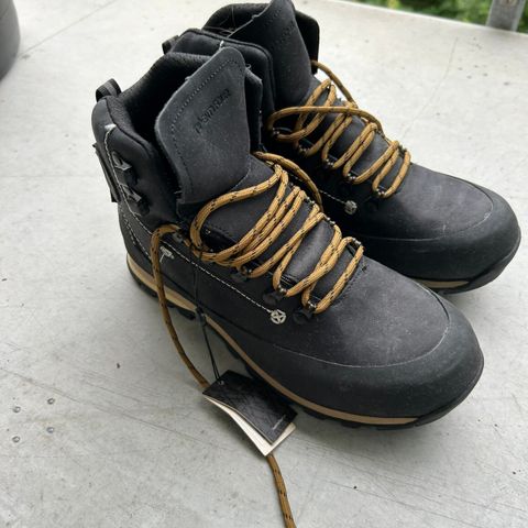 Fjellsko Finse Leather Boot  (Ikke brukt) Str 40