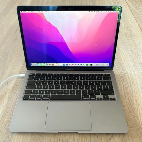 MacBook air 2020 stellargrå