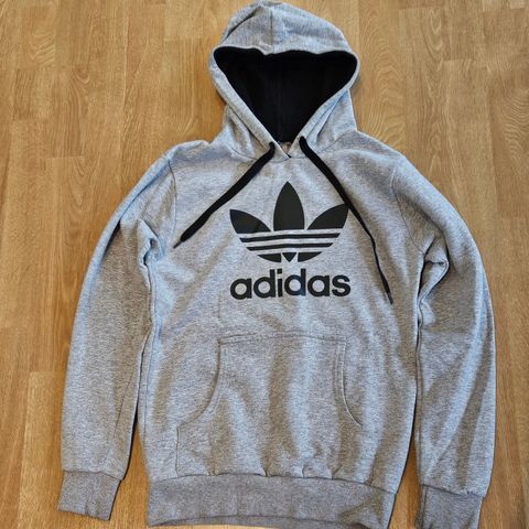 Adidas hettegenser str S