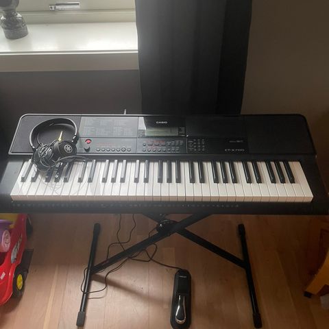 Casio ct-x700 keyboard