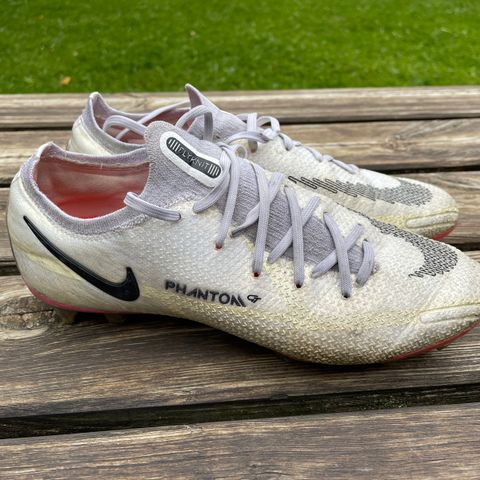 Nike Phantom GT, str. 39