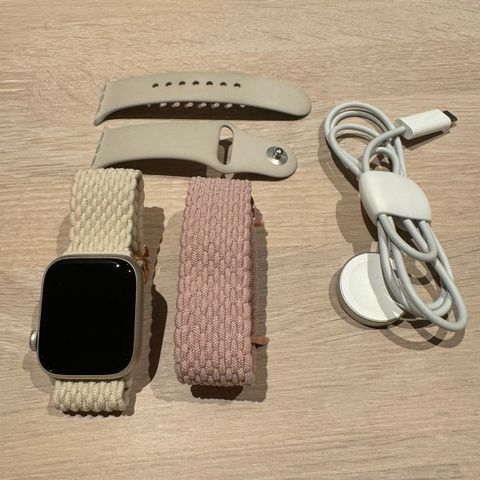 APPLE WATCH SERIES 7 GPS + CELLULAR/4G 41 MM STJERNESKINN ALUMINIUM