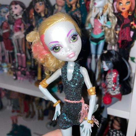 dukke monster high lagoona blue