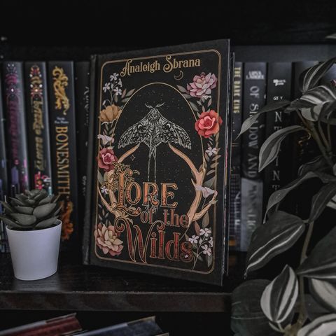 Bookish Box | Lore of the Wilds