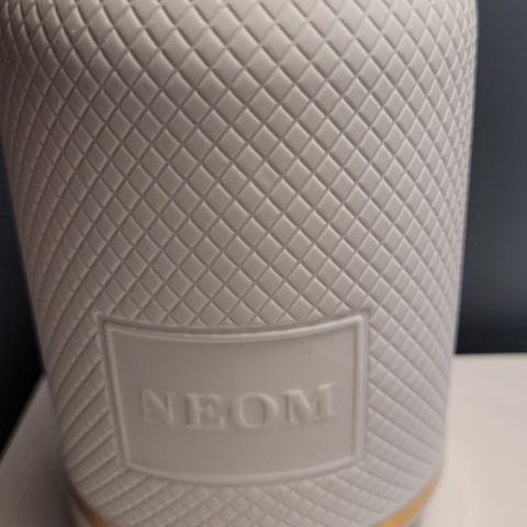 Neom diffuser