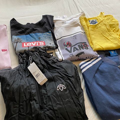 Klespakke dame m/Adidas, Levis, Vans og SuperDry