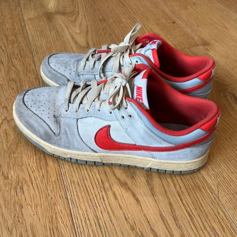 Nike dunks Str 42