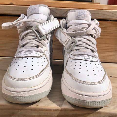 Høye Nike Air Force 1