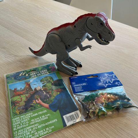 Liten dinosaurpakke