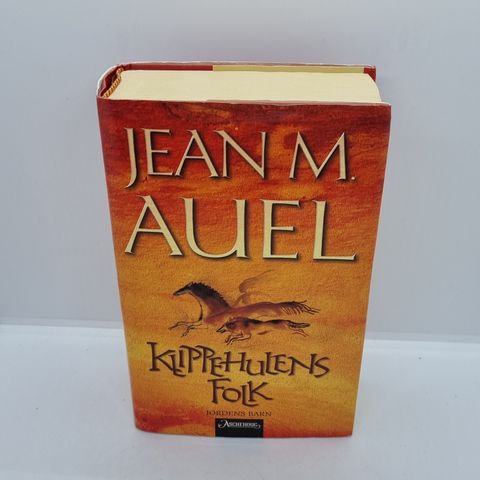 Klippehulens folk - Jean M. Auel