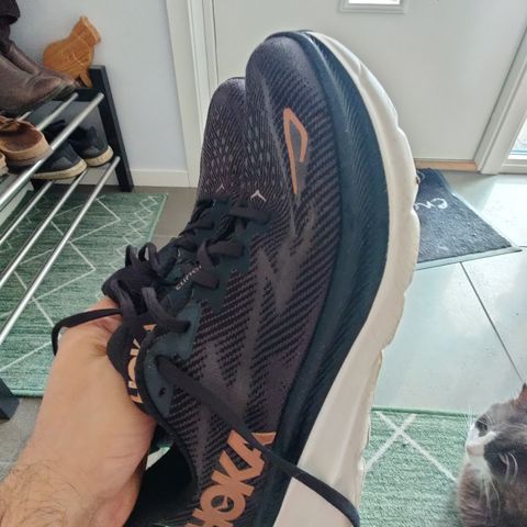 Hoka Klifton 9 str. 40