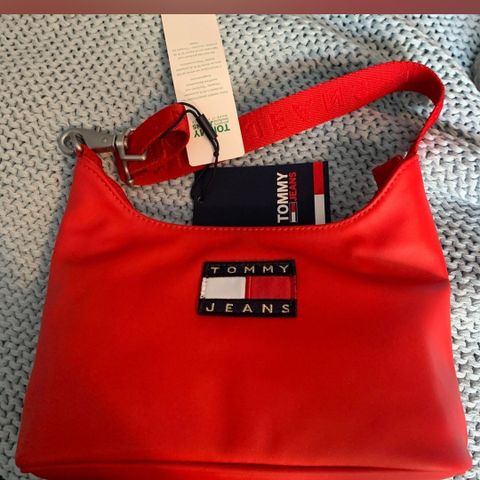 Tommy Jeans shoulder bag