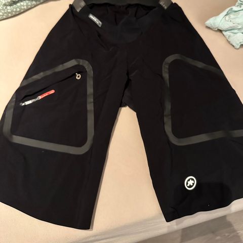 Fin og lett sykkelshorts Assos Trail cargo