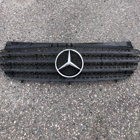 Grill til Mercedes w639 (vito)