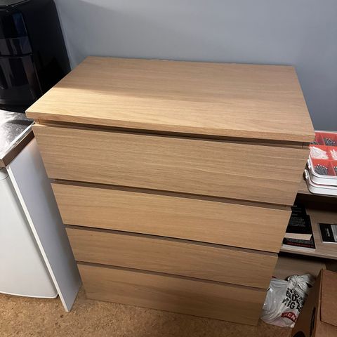 MALM kommode fra ikea