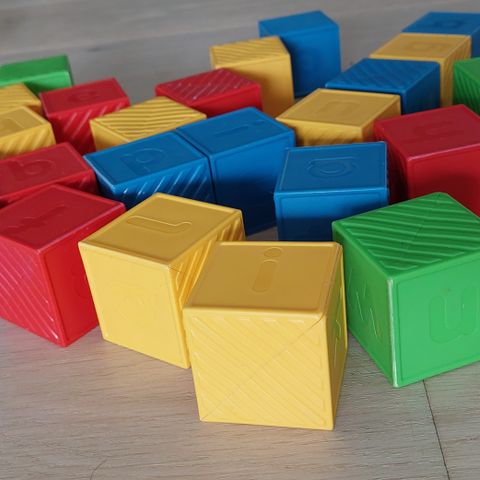 Lekeklosser Tupperware Toys