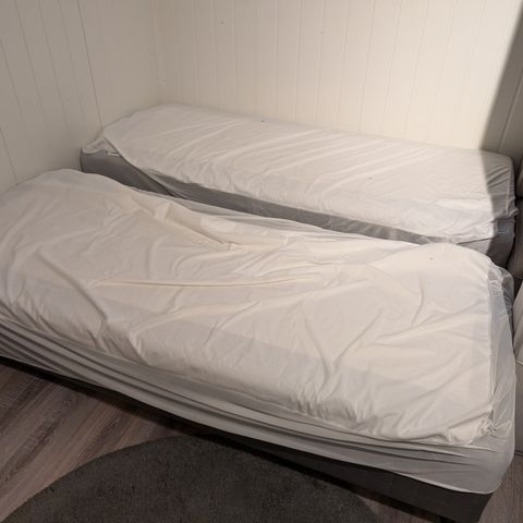 2 stk IKEA Skotterud rammemadrasser (80x200cm)