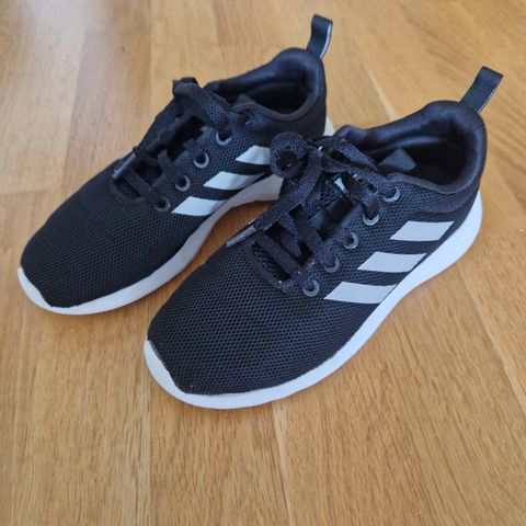 Adidas Lite Racer CLN  str. 32