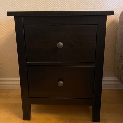 Hemnes sort kommode