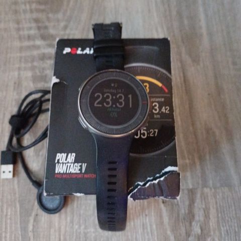 Polar multisportsklokke (vantage v)