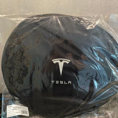 Solskjerm for Tesla mod Y