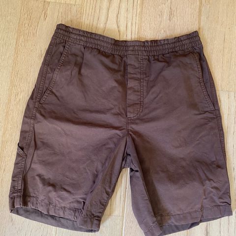 Fin shorts fra Norse Projects