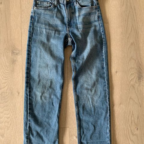 Ubrukt jeans fra H&M