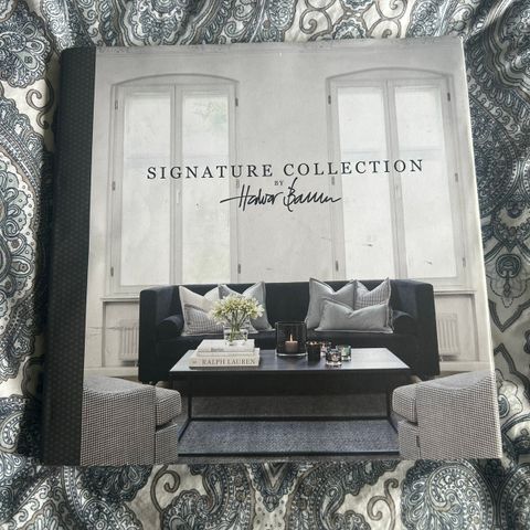 Signature Collection Bok