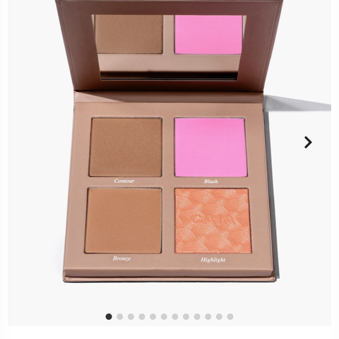 Caia classy summer palette