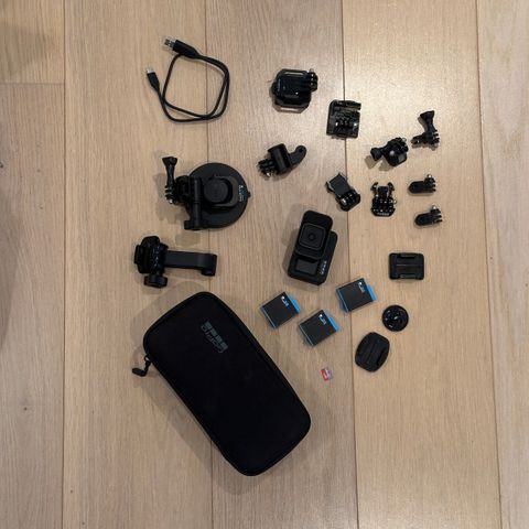 GoPro Hero 9 Black med masse ekstra utstyr