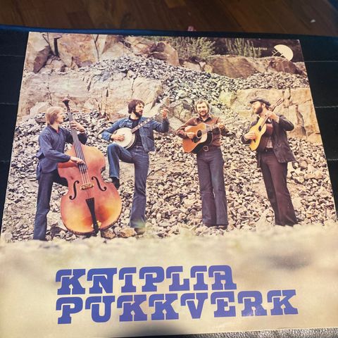 Kniplia Pukkverk  ** Debuten ** LP ** 1976