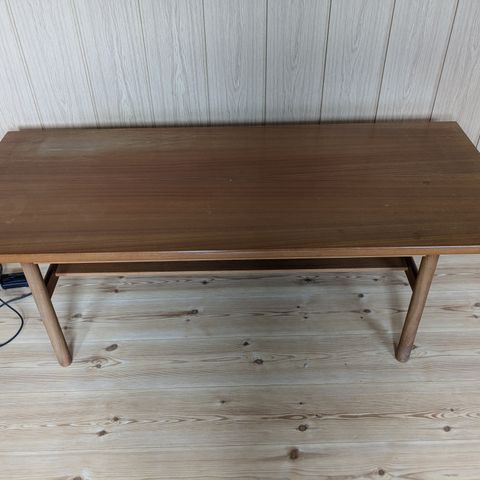 Teak salongbord