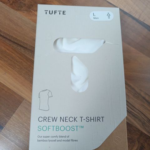 Tufte crew neck T-skjorte i størrelse L