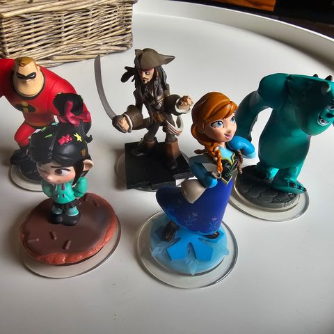 Disney infinity figurer