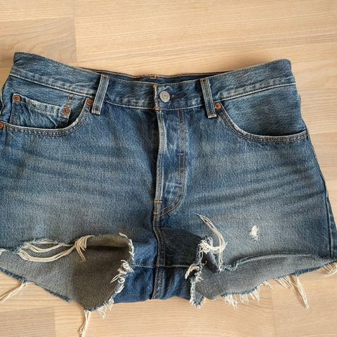 501 shorts Levi’s