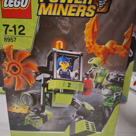 Lego power miners, 8957