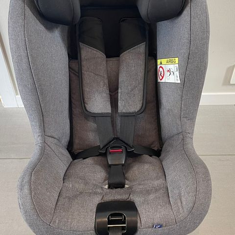 Axkid Modukid bilstol m/ base isofix