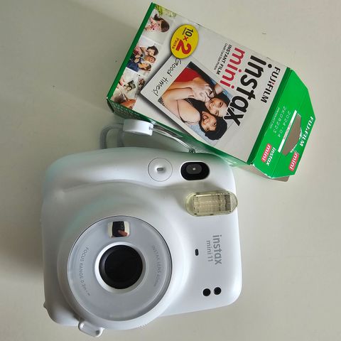 Instax mini 11