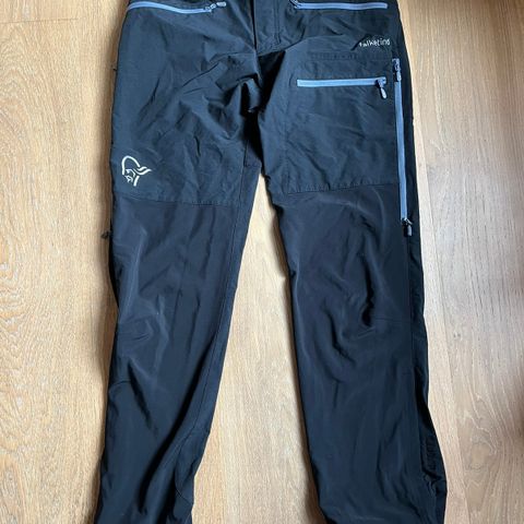 Norrøna Falketind windstopper hybrid pants, Women