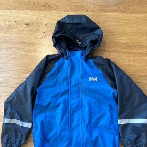 Foret regnjakke fra Helly Hansen