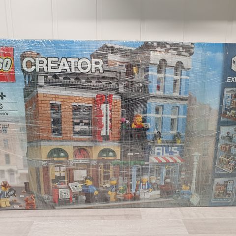 Lego 10246