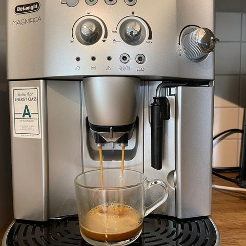 Delonghi Magnifica kaffemaskin