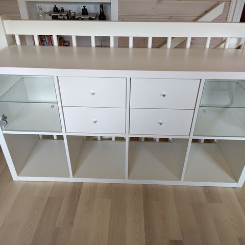 IKEA Kallax m/innsatser (RESERVERT!)