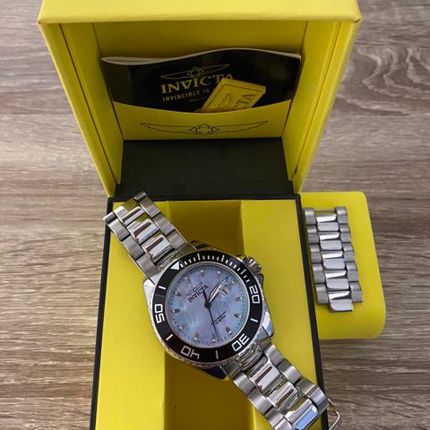 NY PRIS Invicta Pro Diver 23067