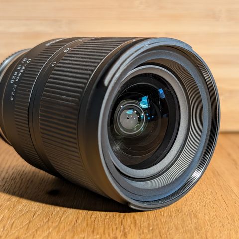 Tamron 17-28mm f/2.8 Di III RXD for Sony E